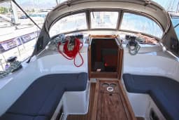 Bavaria Cruiser 46 in Athens / Alimos Marina thumbnail 8