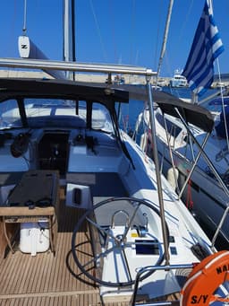 Oceanis 40.1 in Kefalonia / Sami Port thumbnail 16