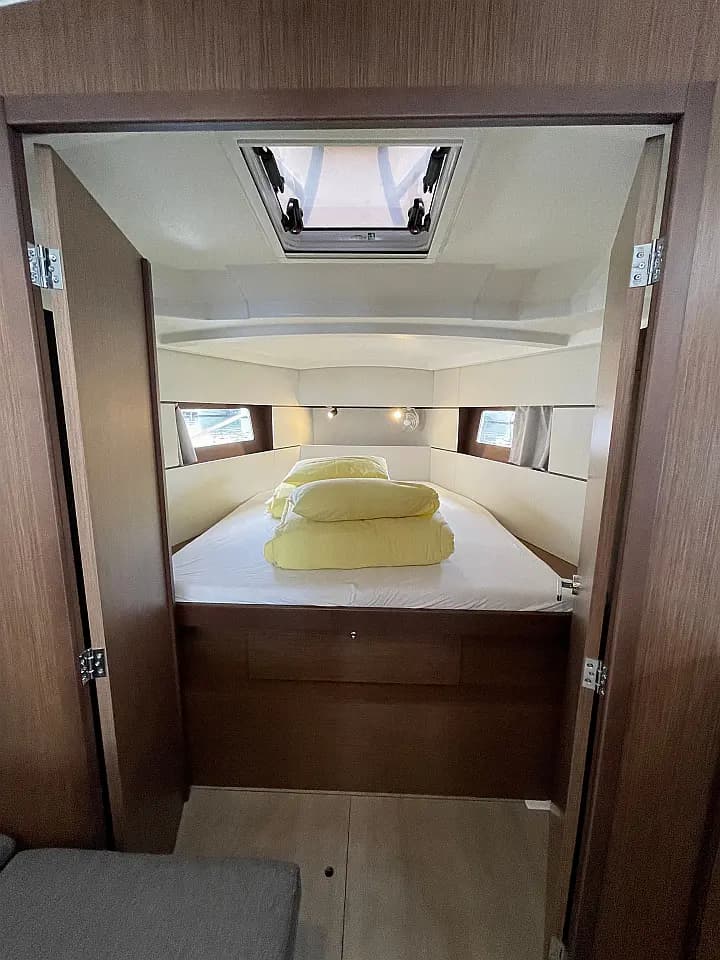 Oceanis 38.1 in Šibenik / D-Marin Marina Mandalina - Photo 4