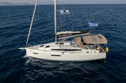 Sun Odyssey 380 in Kos / Marina Kos thumbnail 12