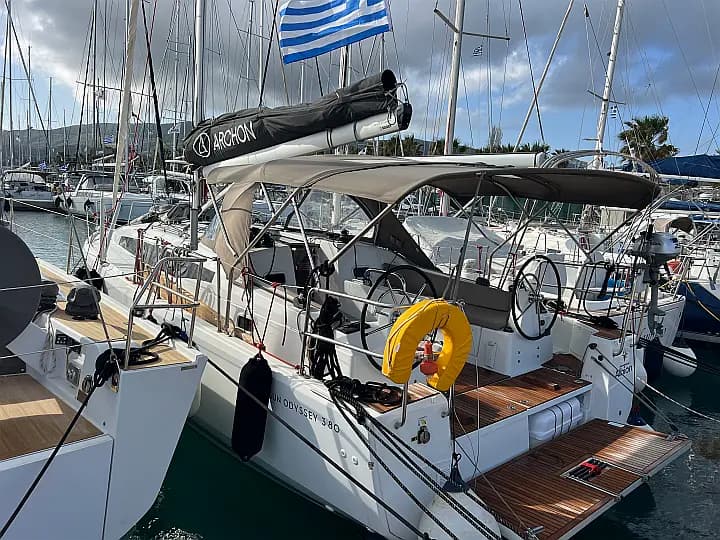 Sun Odyssey 380 in Kos / Marina Kos - Photo 4
