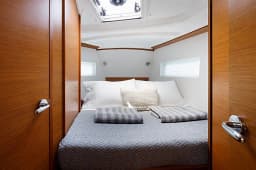 Sun Odyssey 380 in Kos / Marina Kos thumbnail 9