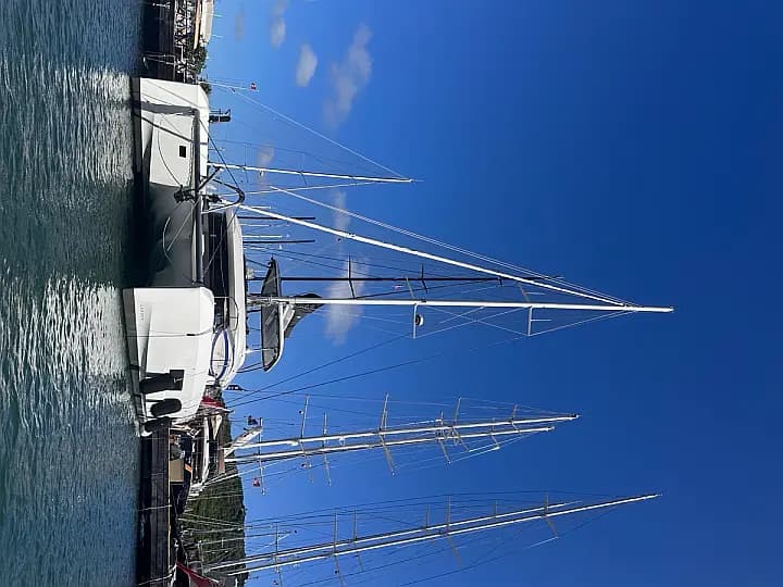 Lagoon 55 in Sardinia / Portisco / Cala dei Sardi - Photo 4