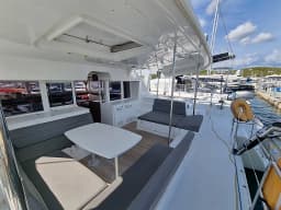 Lagoon 450 Fly in Lavrion / Olympic Marina thumbnail 3