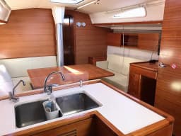 Salona 44 in Athens / Alimos Marina thumbnail 18