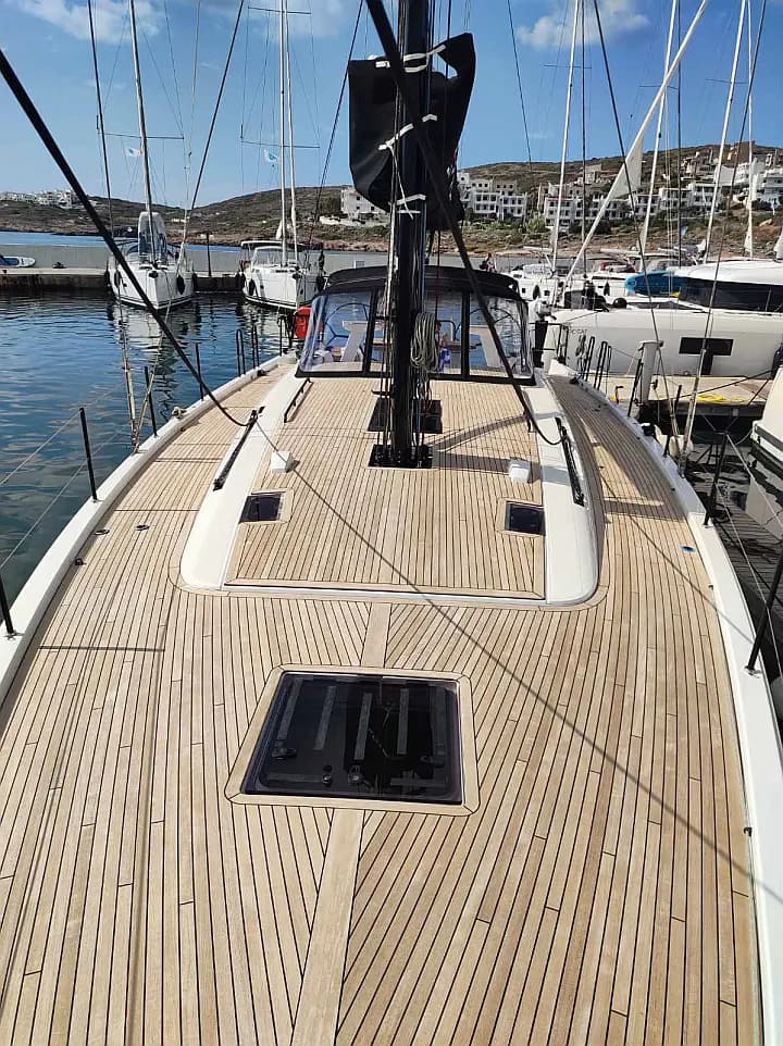 First 53 in Lavrion / Olympic Marina - Photo 5