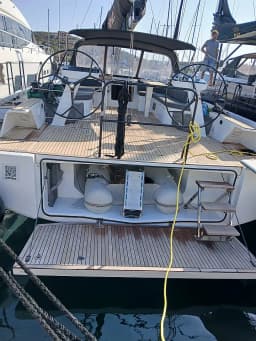 First 53 in Lavrion / Olympic Marina thumbnail 36