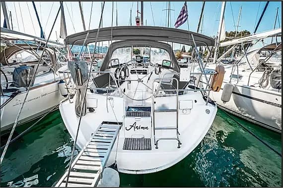 Oceanis 361 in Athens / Marina Delta Kallithea - Photo 1