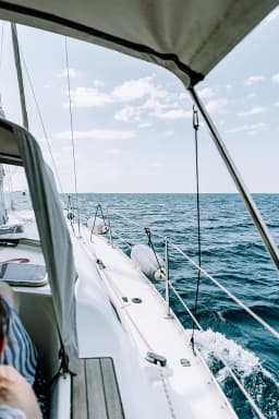 Oceanis 361 in Athens / Marina Delta Kallithea thumbnail 7