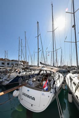 Bavaria 37 in Zadar / Marina Zadar thumbnail 22