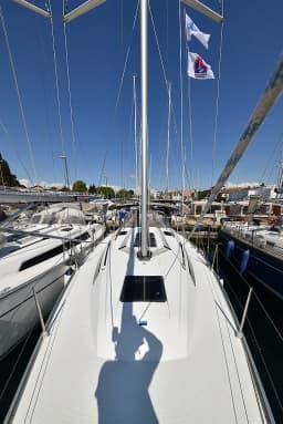 Bavaria 37 in Zadar / Marina Zadar thumbnail 29