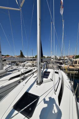 Bavaria 37 in Zadar / Marina Zadar thumbnail 31