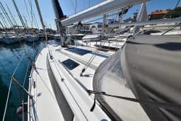 Bavaria 37 in Zadar / Marina Zadar thumbnail 32