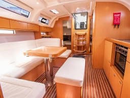 Bavaria 41 in Kiato thumbnail 2