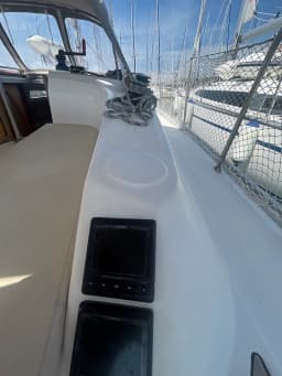 Bavaria Cruiser 34 in Sukošan / D-Marin Dalmacija Marina thumbnail 10