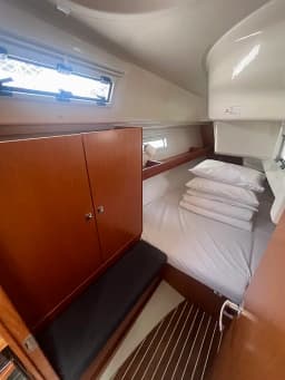 Bavaria Cruiser 34 in Sukošan / D-Marin Dalmacija Marina thumbnail 23