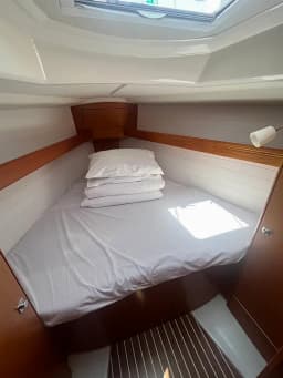 Bavaria Cruiser 34 in Sukošan / D-Marin Dalmacija Marina thumbnail 5