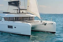Lagoon 42 in Athens / Alimos Marina thumbnail 11
