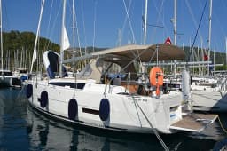 Dufour 390 Grand Large in Marmaris / Netsel Marmaris Marina thumbnail 8