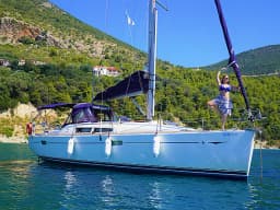 Sun Odyssey 39i in Piraeus / Athens Marina S.A. thumbnail 1