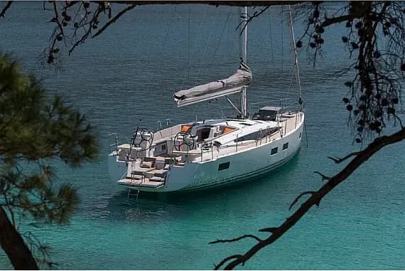 Jeanneau 54 in Mallorca / Palma de Mallorca / La Lonja Marina Charter - Photo 1