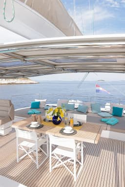 Sunreef 60 in Rogoznica / Marina Frapa thumbnail 10