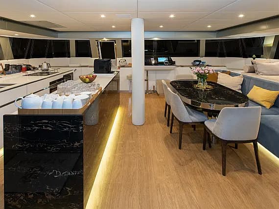 Sunreef 60 in Rogoznica / Marina Frapa - Photo 3