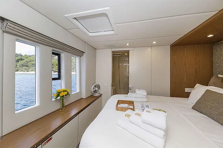 Sunreef 60 in Rogoznica / Marina Frapa - Photo 4