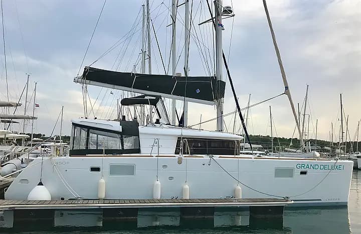 Lagoon 450 in Šibenik / D-Marin Marina Mandalina - Photo 5
