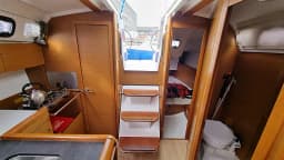 Sun Odyssey 349 in Gdansk / Przystan Cesarska thumbnail 6