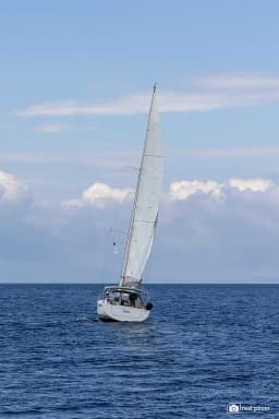 Hanse 415 in Puntone / Marina di Scarlino thumbnail 9