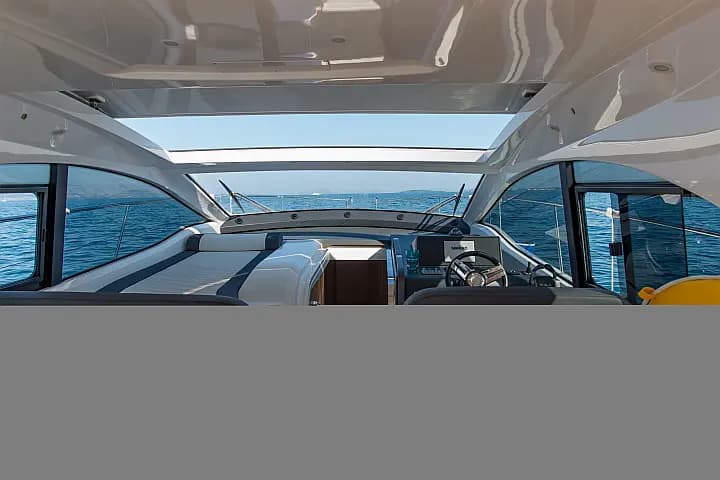 Bavaria SR41 in Corfu / Gouvia / D-Marin Marina Gouvia - Photo 1