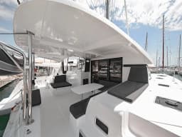 Lagoon 42 in Sukošan / D-Marin Dalmacija Marina thumbnail 15