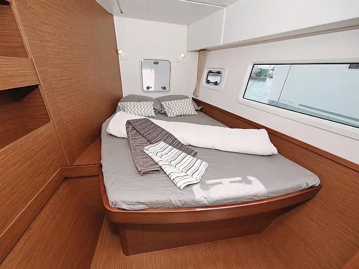 Lagoon 42 in Sukošan / D-Marin Dalmacija Marina - Photo 5