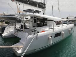 Lagoon 42 in Sukošan / D-Marin Dalmacija Marina thumbnail 44