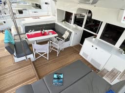 Lagoon 450 Fly in Athens / Alimos Marina thumbnail 11