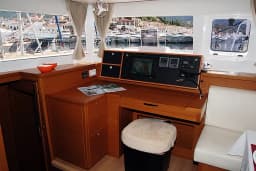 Lagoon 450 Fly in Athens / Alimos Marina thumbnail 16