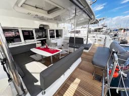 Lagoon 450 Fly in Athens / Alimos Marina thumbnail 9