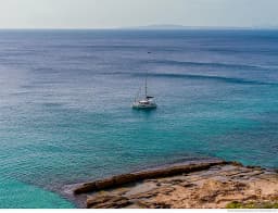 Lagoon 40 in Corsica / Propriano / Port of Propriano thumbnail 10