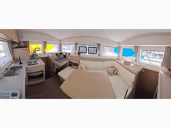 Lagoon 40 in Corsica / Propriano / Port of Propriano - Photo 3