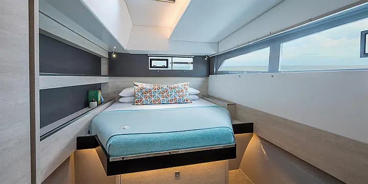 Leopard 50 in Antigua / Nelson's Dockyard - Photo 5