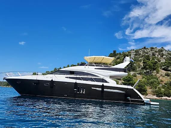 Princess 62 in Podstrana / Marina Lav - image 1
