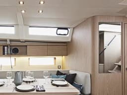 Oceanis 46.1 in Tortola / Road Town / Wickhams Cay II Marina thumbnail 2