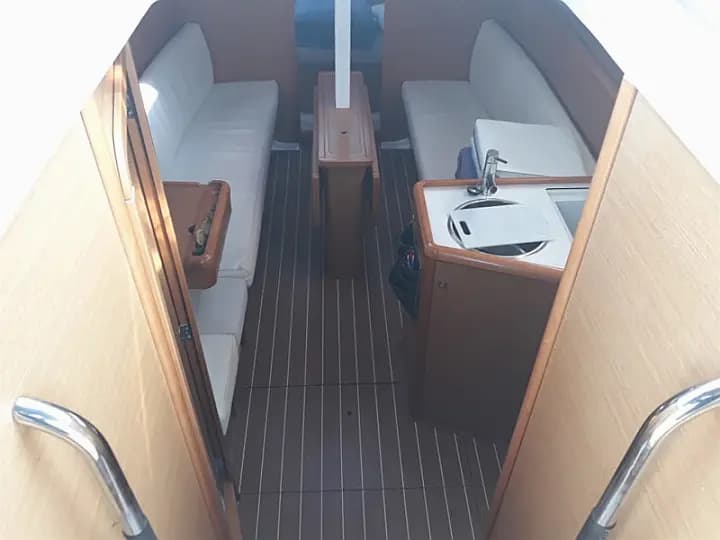 Sun Odyssey 33i in Corfu / Gouvia / D-Marin Marina Gouvia - Photo 5