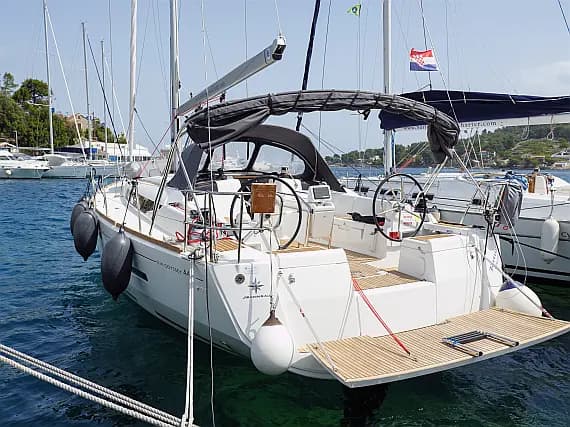 Sun Odyssey 449 in Šolta / Rogač - Photo 2