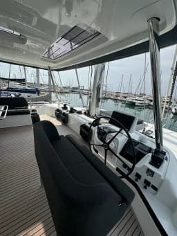 Lagoon 55 in Salerno / Marina d'Arechi thumbnail 3