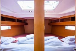 Sun Odyssey 469 in Lefkada / Nikiana Marina thumbnail 4