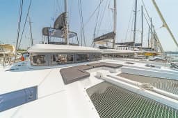 Lagoon 50 in Athens / Alimos Marina thumbnail 3