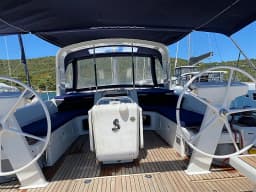 Oceanis 51.1 in Salerno / Marina d'Arechi thumbnail 8