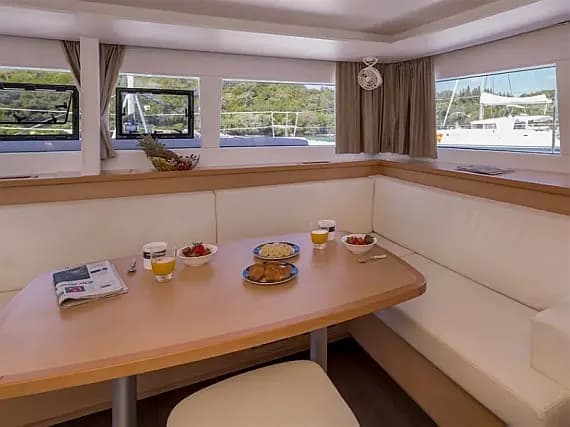 Lagoon 450 Fly in Lefkada / Nikiana Marina - Photo 3
